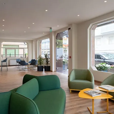 Hotel Riva 4*