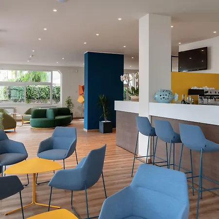 Riva Hotell 4*