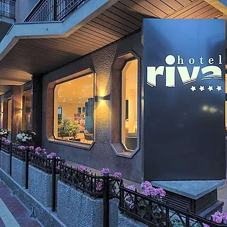 Riva 4*