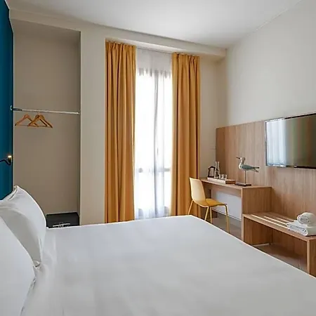 Riva Hotel 4*